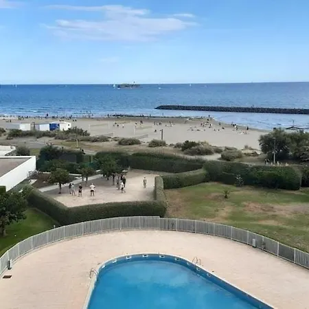 Rochelongue : Piscine, Plage, Loisirs, Restaurants Apartment *