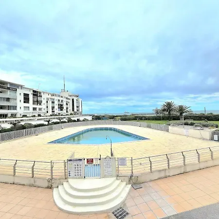 Rochelongue : Piscine, Plage, Loisirs, Restaurants Apartment